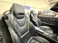 USED 2015 15 MERCEDES-BENZ SLK 2.1 SLK250 CDi CarbonLOOK Edition Convertible 2 Door Diesel G-Tronic+ Euro 5 (s/s) (204 ps) PANORAMIC ROOF SAT NAV PARKTRONIC