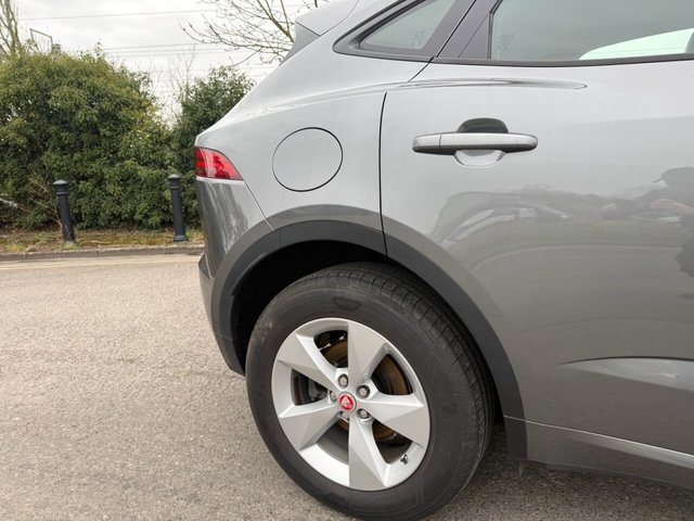 2019 Jaguar E-Pace 2L R-Dynamic S 5dr - Photo 10