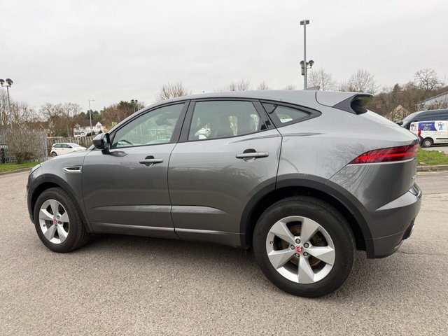 2019 Jaguar E-Pace 2L R-Dynamic S 5dr - Photo 11