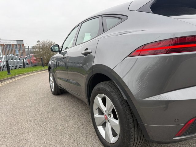 2019 Jaguar E-Pace 2L R-Dynamic S 5dr - Photo 12