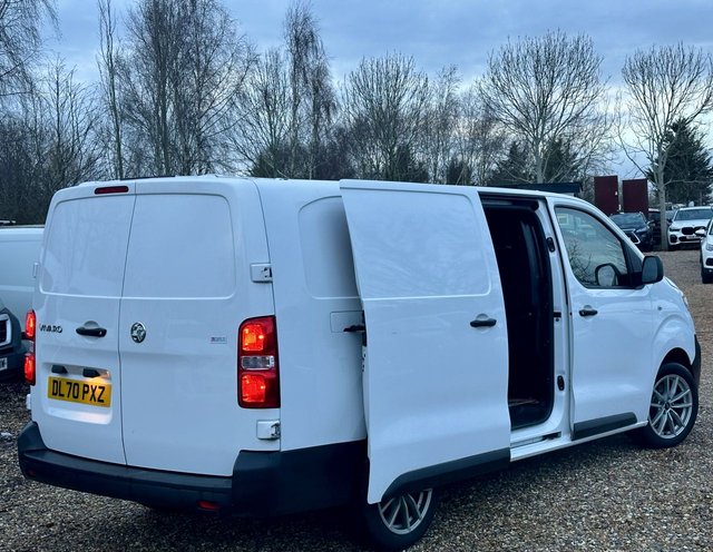 2020 Vauxhall Vivaro 1.5L Dynamic 6dr - Photo 12