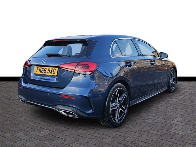 2019 Mercedes-Benz A-Class 1.3L Amg Line 5dr - Photo 3