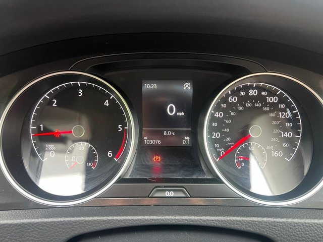 2017 Volkswagen Golf - Photo 3