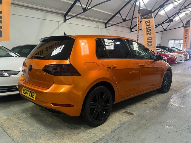 2017 Volkswagen Golf - Photo 9