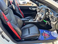 USED 2012 62 MERCEDES-BENZ SLK 2.1 SLK250 CDI BlueEfficiency AMG Sport Convertible Calcite White Diesel G-Tronic+ Euro 5 (s/s) (204 ps) Summer Fun in this Stunning Mercedes SLK with only 48044 miles GSH FULL LEATHER + much more