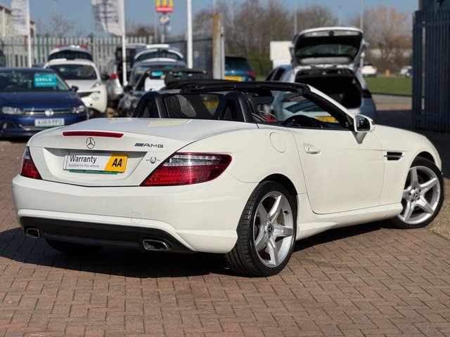 2012 Mercedes-Benz Slk 2.1L Amg Sport 2dr - Photo 9