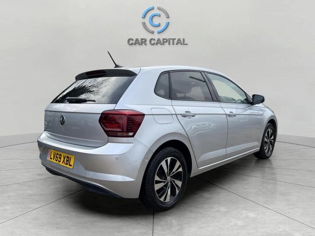2019 Volkswagen Polo - Photo 6