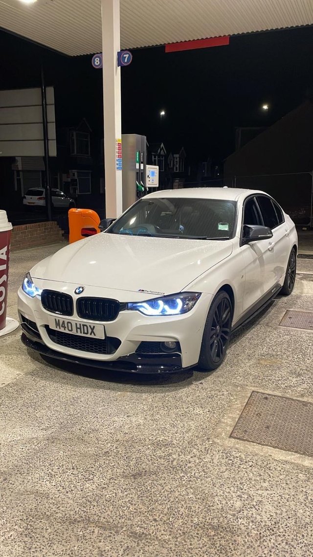 View our BMW 3 Series 2.0 320d M Sport Saloon 4dr Diesel Auto Euro 5 (s/s) (184 ps)