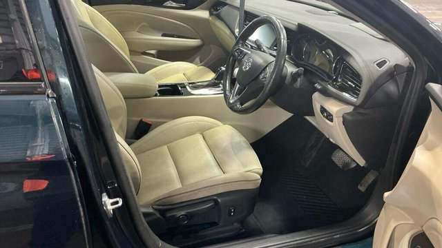 2017 VAUXHALL INSIGNIA 2.0i Turbo Elite Nav Sports Tourer Auto 4WD Euro 6 (s/s) 5dr - Photo 10