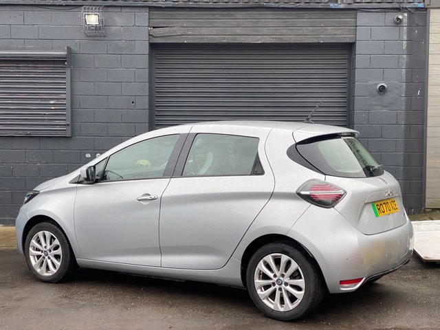 2020 RENAULT ZOE - Photo 4