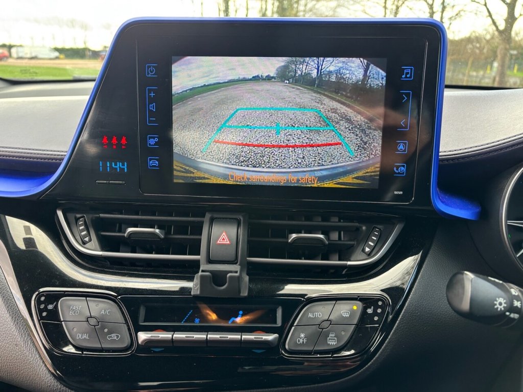 USED 2018 18 TOYOTA C-HR 1.2 VVT-i Dynamic SUV 5dr Petrol Manual Euro 6 (s/s) (115 ps) &pound;ZERO DEPOSIT FINANCE