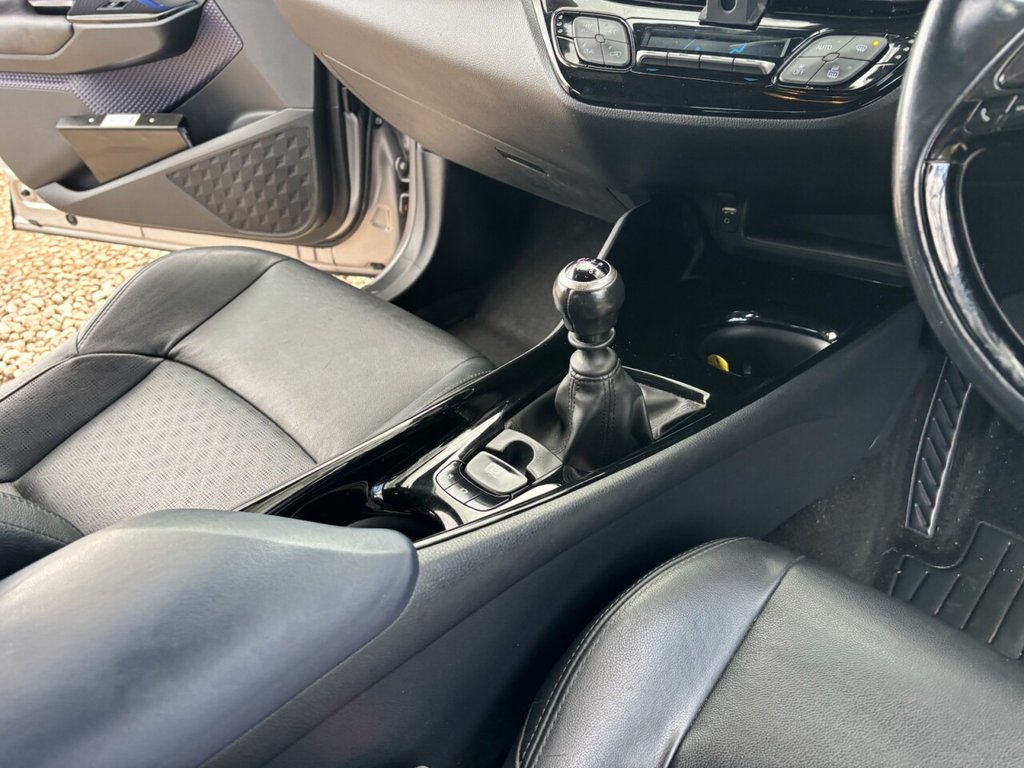USED 2018 18 TOYOTA C-HR 1.2 VVT-i Dynamic SUV 5dr Petrol Manual Euro 6 (s/s) (115 ps) &pound;ZERO DEPOSIT FINANCE