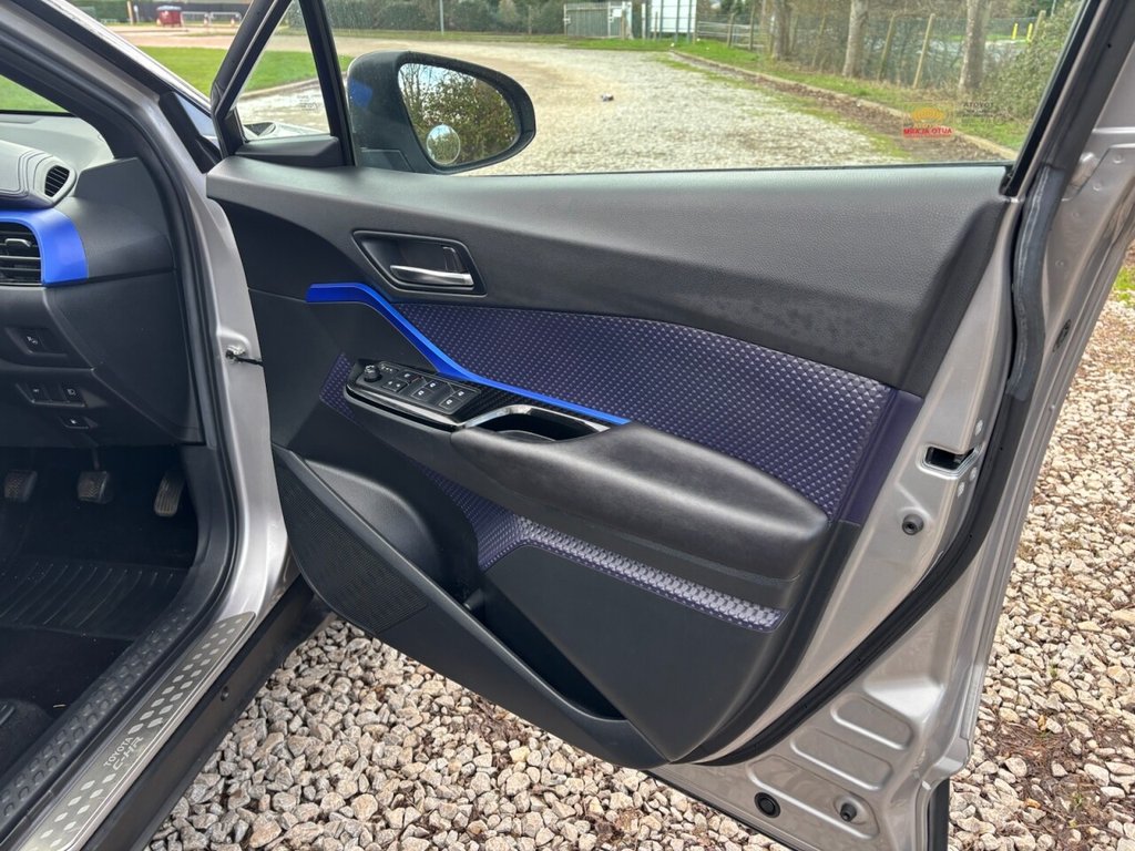 USED 2018 18 TOYOTA C-HR 1.2 VVT-i Dynamic SUV 5dr Petrol Manual Euro 6 (s/s) (115 ps) &pound;ZERO DEPOSIT FINANCE