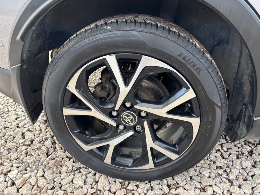 USED 2018 18 TOYOTA C-HR 1.2 VVT-i Dynamic SUV 5dr Petrol Manual Euro 6 (s/s) (115 ps) &pound;ZERO DEPOSIT FINANCE
