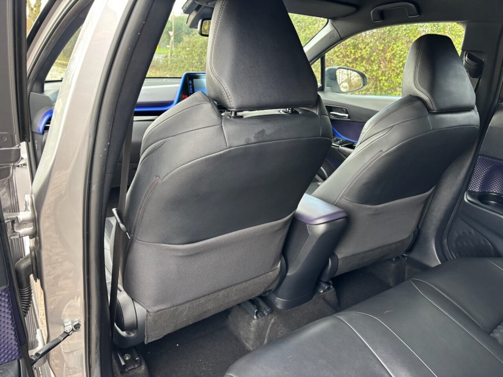 USED 2018 18 TOYOTA C-HR 1.2 VVT-i Dynamic SUV 5dr Petrol Manual Euro 6 (s/s) (115 ps) &pound;ZERO DEPOSIT FINANCE