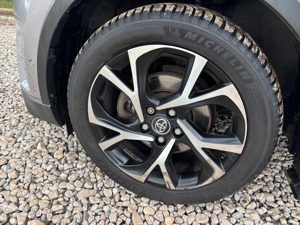 USED 2018 18 TOYOTA C-HR 1.2 VVT-i Dynamic SUV 5dr Petrol Manual Euro 6 (s/s) (115 ps) &pound;ZERO DEPOSIT FINANCE