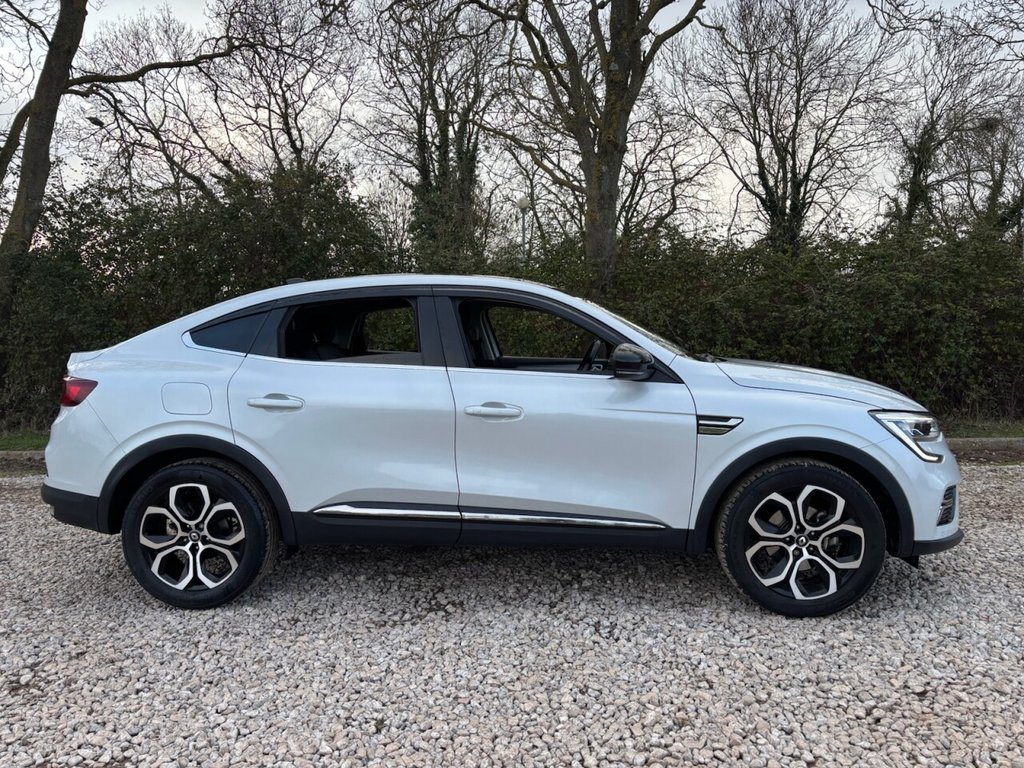 USED 2021 71 RENAULT ARKANA 1.6 E-TECH S Edition SUV 5dr Petrol Hybrid Auto 2WD Euro 6 (s/s) (145 bhp) &pound;ZERO DEPOSIT FINANCE