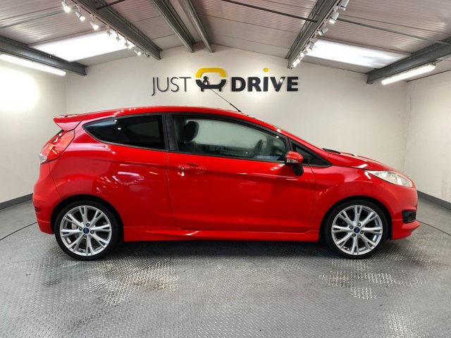 2014 Ford Fiesta 1L Zetec S 3dr - Photo 6