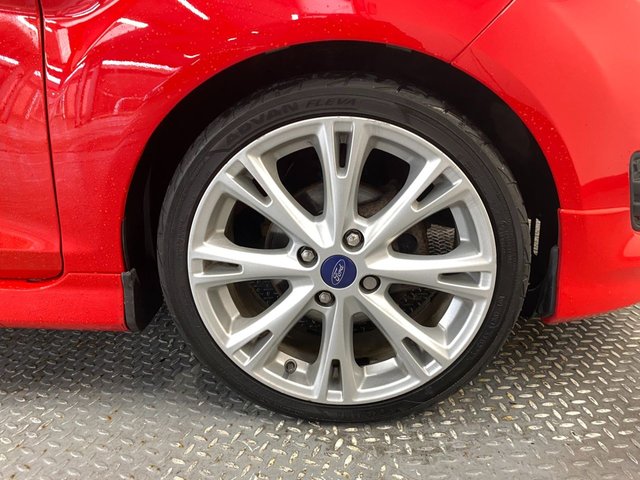 2014 Ford Fiesta 1L Zetec S 3dr - Photo 9