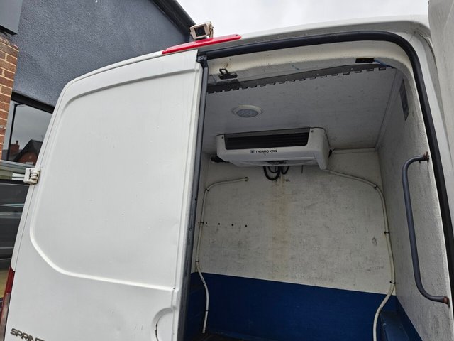 2019 Mercedes-Benz Sprinter 2.1L null 5dr - Photo 11