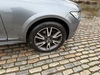 USED 2018 18 VOLVO V90 Cross Country 2.0 D4 Pro Estate 5dr Diesel Auto AWD Euro 6 (s/s) (190 ps) Two Owners 60000 Miles Full Dealer History+Full Leather+Heated Seats+Navigation+Cameras
