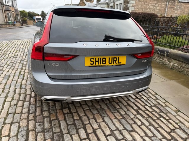 2018 VOLVO V90 Cross Country - Photo 12