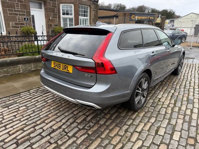 2018 VOLVO V90 Cross Country - Photo 7