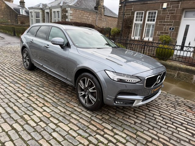 2018 VOLVO V90 Cross Country - Photo 9