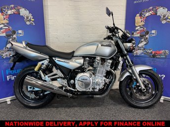 2000 YAMAHA XJR1300