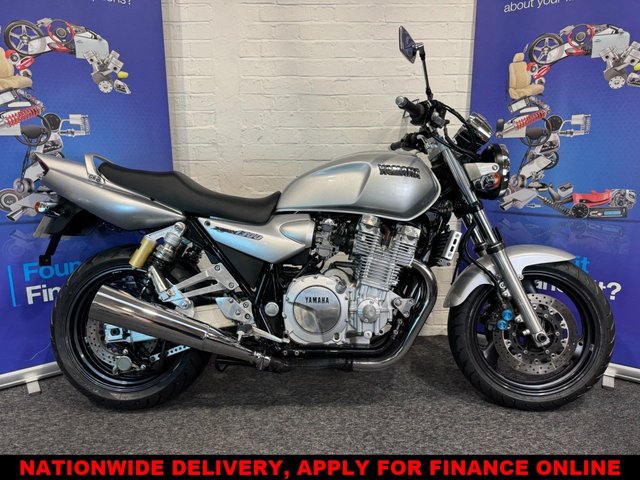 View our YAMAHA XJR1300