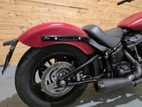 USED 2019 19 HARLEY-DAVIDSON SOFTAIL 1745 FXBB Street Bob Custom Cruiser Petrol Manual Euro 4 (87 ps) 