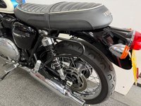 USED 2017 17 TRIUMPH BONNEVILLE T100 900 Roadster/Retro Petrol Manual Euro 4 (56 ps) STUNNING BONNIE!!!