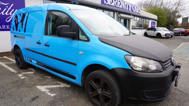 2013 VOLKSWAGEN CADDY MAXI 1.6 TDi C20 Maxi Camper Van 5dr Diesel Manual FWD (155 g/km, 101 bhp) - Photo 2