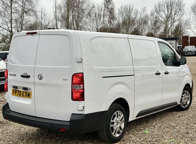 2020 Vauxhall Vivaro 2L Dynamic 6dr - Photo 10