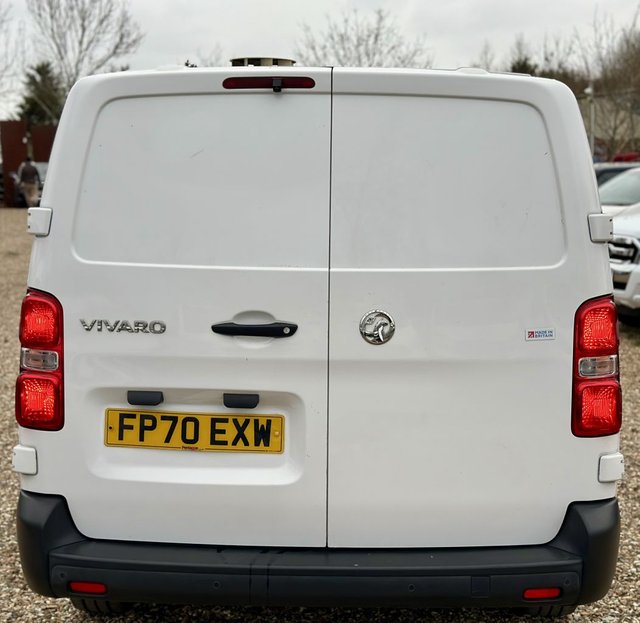 2020 Vauxhall Vivaro 2L Dynamic 6dr - Photo 11