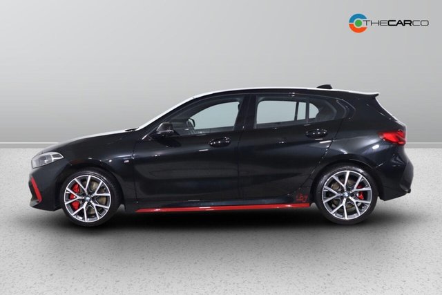 2023 BMW 1 Series - Photo 6