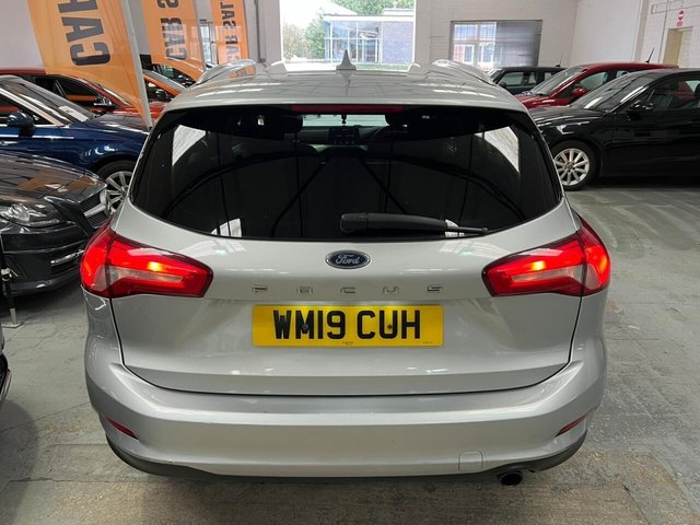 2019 Ford Focus - Photo 9