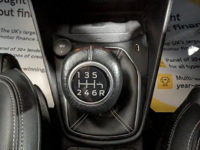 2020 Ford Fiesta 1L Titanium X 5dr - Photo 11