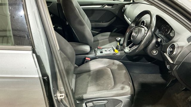 2017 AUDI A3 - Photo 9