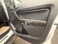 USED 2019 69 FORD RANGER 2.0 ECOBLUE WILDTRAK PICKUP DOUBLE CAB 4DR DIESEL AUTO 4WD EURO 6 (S/S) (213 PS) NAV NO VAT - VERY LOW MILEAGE - FULL SERVICE HISTORY - JUST BEEN SERVICED  - 2 KEYS - HPI CHECK ALL CLEAR  - ULEZ / LEZ / CAZ COMPLIANT - STUNNING METALLIC WHITE PAINTWORK - WILDTRACK BODY STYLING - SAT NAV - CAR PLAY - ANDRIOD AUTO - REVERSE CAMERA - LEATHERS INTERIOR - CRUISE CONTROL - BI XENON HEADLIGHTS - ROLLER SHUTTER - HEATED MIRROR -  FINANCE AVAILABLE - ZERO DEPOSIT OFFERS - ALL VANS/CARS WELCOME IN PART-EXCHANGE, ANY AGE, ANY MILEAGE, ANY CONDITION