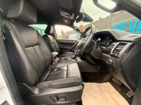 USED 2019 69 FORD RANGER 2.0 ECOBLUE WILDTRAK PICKUP DOUBLE CAB 4DR DIESEL AUTO 4WD EURO 6 (S/S) (213 PS) NAV NO VAT - VERY LOW MILEAGE - FULL SERVICE HISTORY - JUST BEEN SERVICED  - 2 KEYS - HPI CHECK ALL CLEAR  - ULEZ / LEZ / CAZ COMPLIANT - STUNNING METALLIC WHITE PAINTWORK - WILDTRACK BODY STYLING - SAT NAV - CAR PLAY - ANDRIOD AUTO - REVERSE CAMERA - LEATHERS INTERIOR - CRUISE CONTROL - BI XENON HEADLIGHTS - ROLLER SHUTTER - HEATED MIRROR -  FINANCE AVAILABLE - ZERO DEPOSIT OFFERS - ALL VANS/CARS WELCOME IN PART-EXCHANGE, ANY AGE, ANY MILEAGE, ANY CONDITION