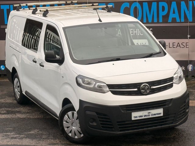 2019 VAUXHALL VIVARO - Photo 12
