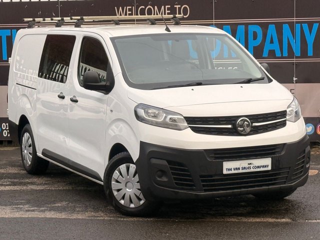 2019 VAUXHALL VIVARO - Photo 2