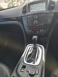 USED 2012 62 VAUXHALL INSIGNIA 2.0 CDTi Elite Nav Sports Tourer 5dr Diesel Auto Euro 5 (160 ps) 