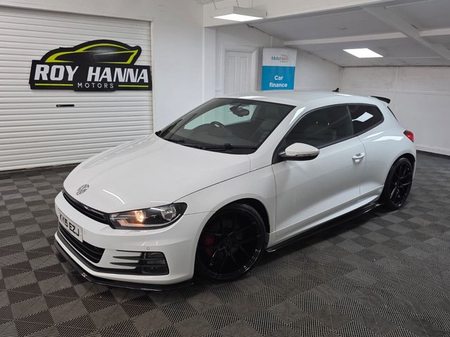 2015 VOLKSWAGEN SCIROCCO 2.0 TDI BlueMotion Tech R-Line Hatchback 3dr Diesel DSG Euro 6 (s/s) (184 ps)