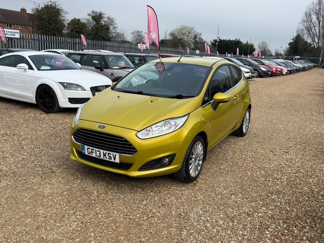 2013 FORD FIESTA 1.0T EcoBoost Titanium Euro 5 (s/s) 3dr - Photo 2