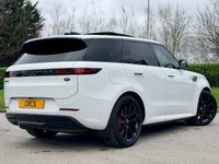 USED 2023 72 LAND ROVER RANGE ROVER SPORT 3.0 D300 MHEV Dynamic SE SUV 5dr Diesel Auto 4WD Euro 6 (s/s) (300 ps) 1 OWNER FROM BRAND NEW !!