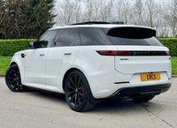 USED 2023 72 LAND ROVER RANGE ROVER SPORT 3.0 D300 MHEV Dynamic SE SUV 5dr Diesel Auto 4WD Euro 6 (s/s) (300 ps) 1 OWNER FROM BRAND NEW !!