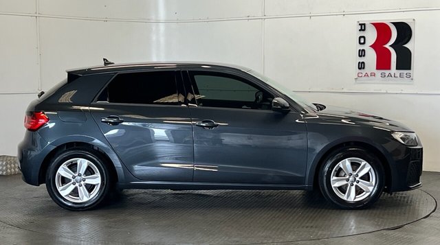 2020 Audi A1 - Photo 2