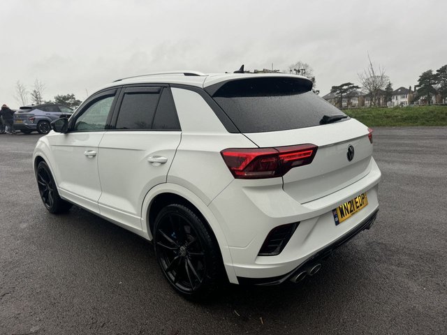2021 VOLKSWAGEN T-ROC - Photo 10
